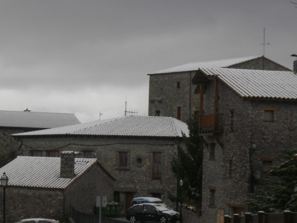 Fonda Domingo Lles de Cerdanya Exterior foto