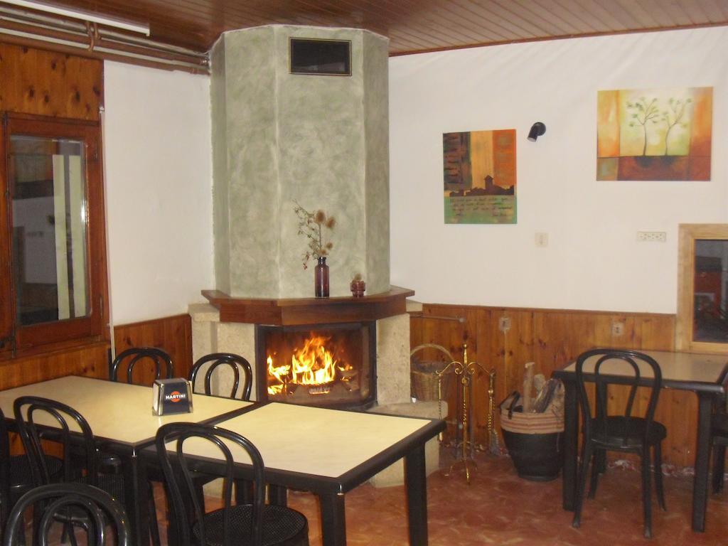Fonda Domingo Lles de Cerdanya Exterior foto
